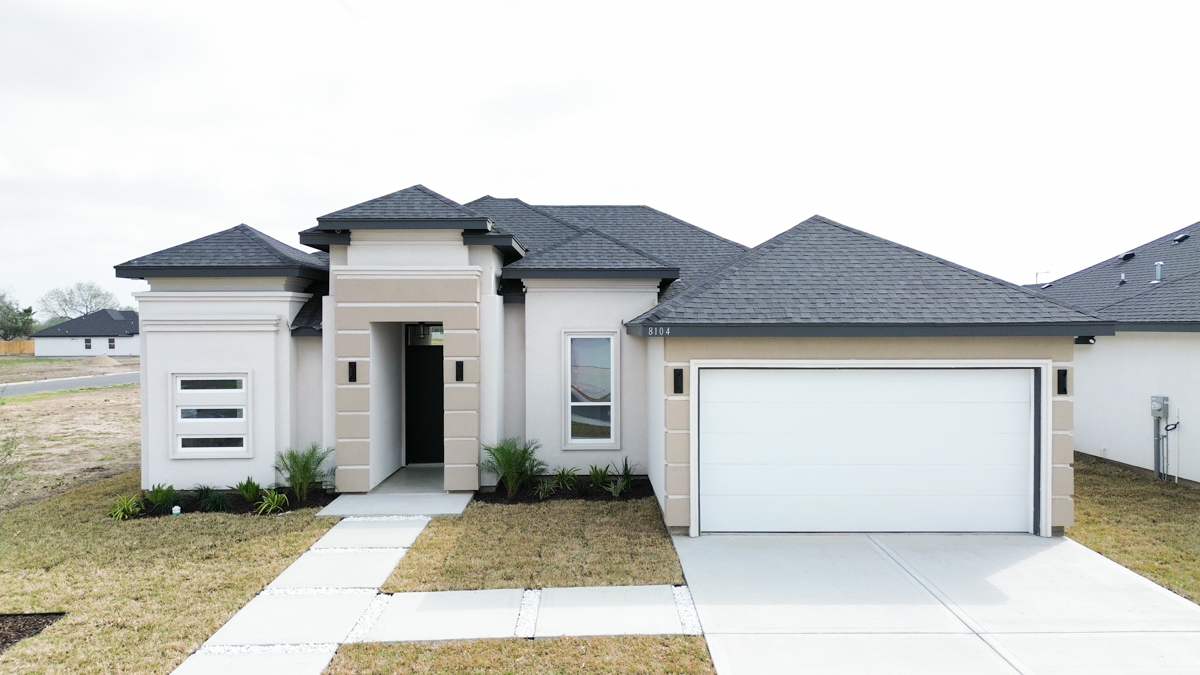 8104 n 50th (1 of 38)